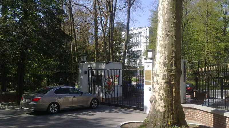 Посольство России в Брюсселе, Бельгия. Фотография парадных ворот. Фото: Kurzon/ commons. wikipedia.org/общественное достояние
 | Epoch Times Россия