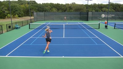 Летние теннисные лагеря — отличный способ совместить отдых с обучением
