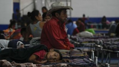 В Гватемале жителей эвакуируют из-за извержения вулкана Фуэго
