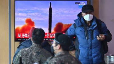 Северная Корея выпустила четыре снаряда в Жёлтое море. Южная Корея обсуждает контрмеры