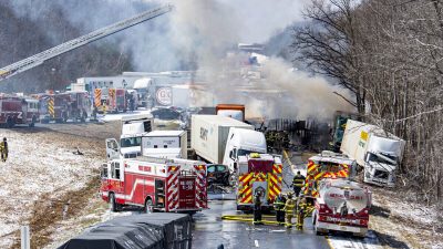 В Пенсильвании произошла крупная авария с участием более 40 автомобилей, есть погибшие