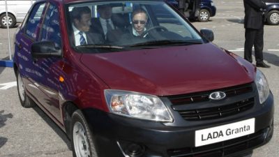 Линии по выпуску Lada Granta и Lada Niva «АвтоВАЗа» будут простаивать 21-25 марта