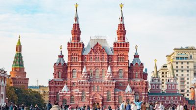 В Москве отменили масочный режим