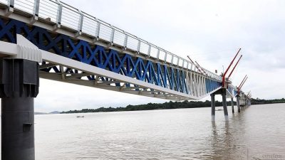 Россия завершила строительство своей части моста через Амур в Китай