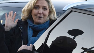 Франция: Марин Ле Пен надеется на победу в президентской гонке