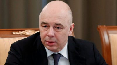 Россия приостанавливает продажи облигаций из-за «космической» стоимости заимствований