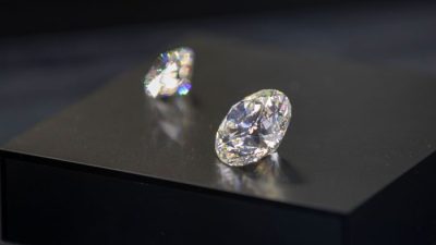 Вашингтон ужесточает санкции против алмазодобывающей компании в России