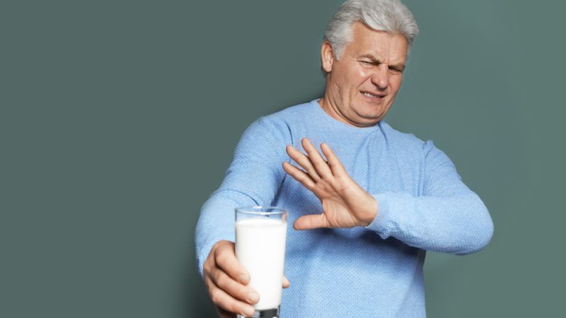 Мужчинам стоит ограничить потребление молочных продуктов, чтобы снизить вероятность заболевания раком простаты. (Shutterstock) | Epoch Times Россия