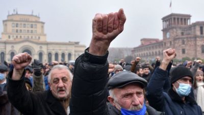 В Армении на протестных акциях задержали около 280 человек