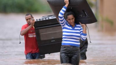 Более 80 человек в Бразилии погибли от проливных дождей