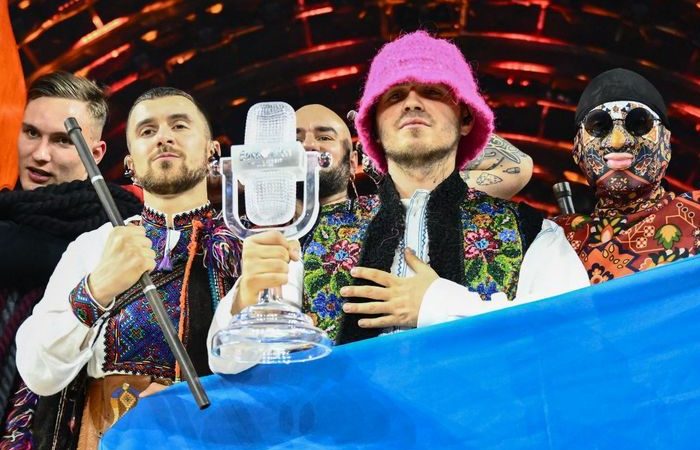 Победившая на «Евровидение-2022» группа продала приз за 0 тысяч. (Photo by MARCO BERTORELLO/AFP via Getty Images) | Epoch Times Россия