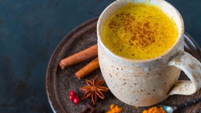 Как оптимизировать усвоение куркумина — с помощью рецепта чая с золотым молоком