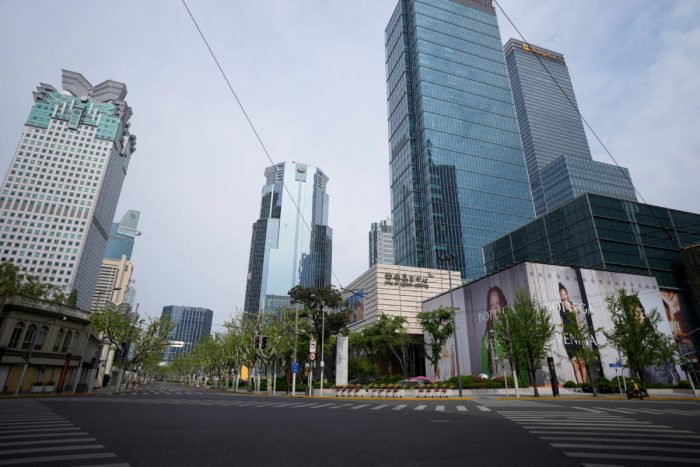 Иностранные инвесторы сбрасывают юань и бегут из Китая