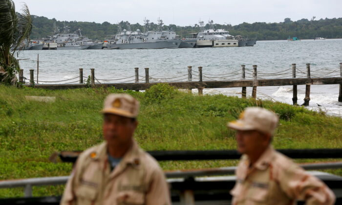 Моряки в карауле на военно-морской базе Камбоджи Реам в Сиануквиле, Камбоджа, 26 июля 2019 года. (Samrang Pring/Reuters)
 | Epoch Times Россия