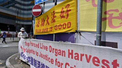 Последовательница Фалуньгун в Гонконге выиграла суд, выступив адвокатом в своём деле