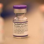 Вторая прививка вакцины Pfizer, сделанная через короткий интервал, повышает риск миокардита и перикардита