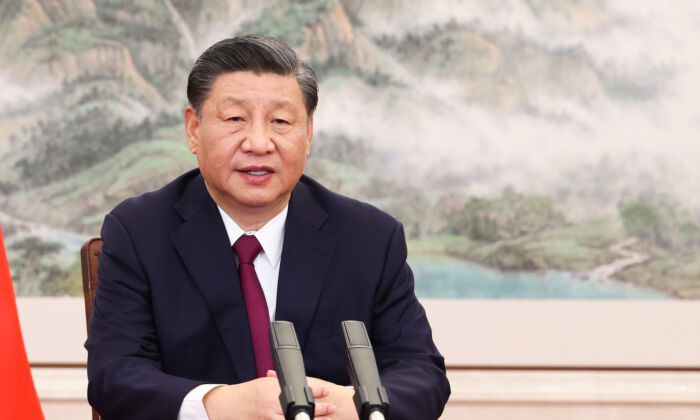 Китайский лидер Си Цзиньпин на церемонии открытия Боаоского Азиатского Форумав провинции Хайнань 21 апреля 2022 года. (Huang Jingwen/Xinhua via AP) | Epoch Times Россия