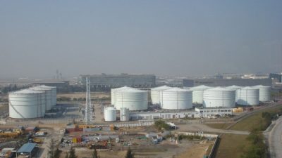 В Башкирии подростки разлили 120 тонн нефти