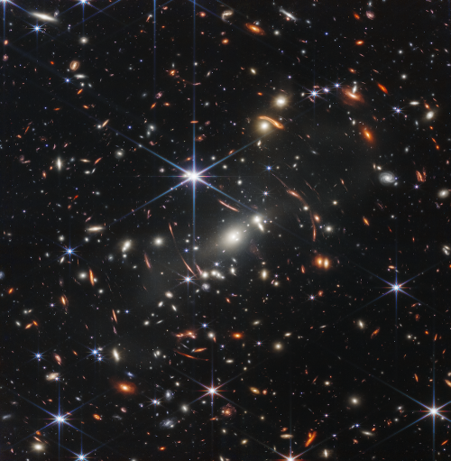 Снимки НАСА с нового телескопа отразили невидимые сцены далёких галактик