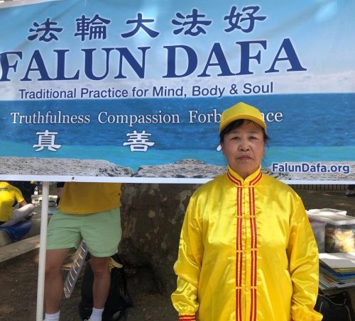 В Лондоне прошёл парад практикующих Фалуньгун в память о 23-й годовщине репрессий в Китае