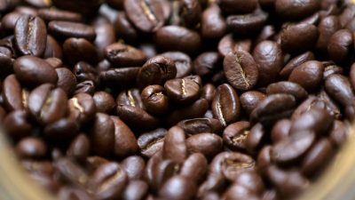 От кофе до кукурузы: мировой рынок сырьевых товаров снова накаляется