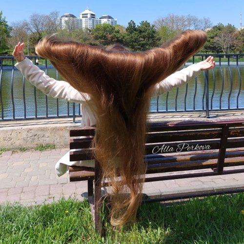 Рапунцель в реальной жизни не стригла свои длинные волосы почти 30 лет