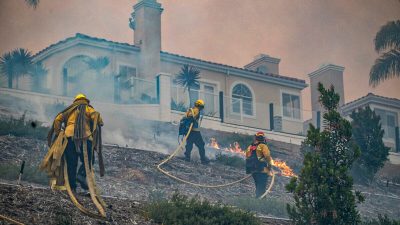 Власти Калифорнии строят дома в зонах с повышенной опасностью лесных пожаров