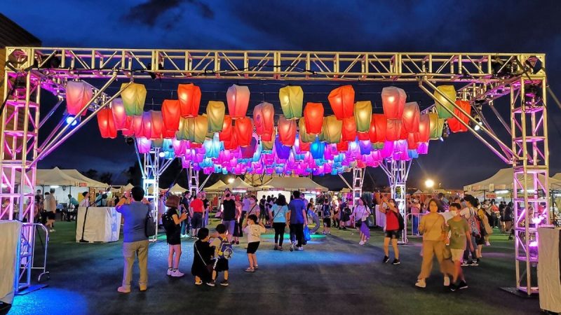 Фестиваль небесных фонарей в Гонконге 2022 года проходит в Культурном районе Западного Коулуна, Цим Ша Цуй, Гонконг, 6 августа 2022 года. (Pokfulam Village)  | Epoch Times Россия