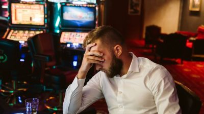 Австралийский штат вводит карты, ограничивающие сумму проигрыша в азартных играх