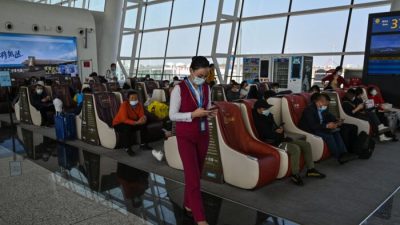 Массовые отмены рейсов в Китае вызвали слухи о политических потрясениях перед партийным съездом