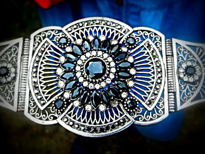 Серебряный пояс в технике крымская филигрань. Фото: Алла Богданова