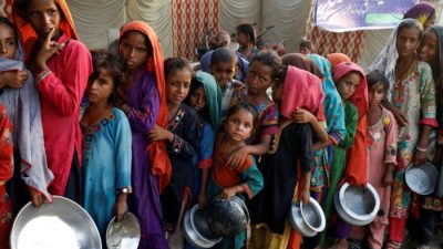 Потоп в Пакистане: погибло 1486 человек, среди них 530 детей