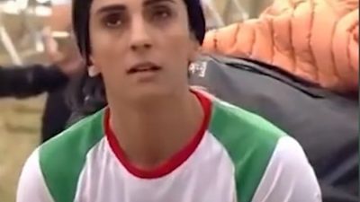 Почему Иранская спортсменка выступила без хиджаба? Впервые за 43 года