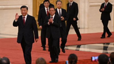 Эти семеро мужчин будут управлять Китаем на протяжении 5 лет