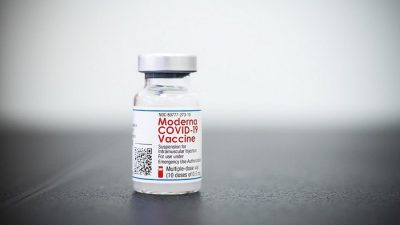 Почему Китай не пустил американскую вакцину Moderna на свой рынок?