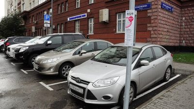 В России сократится количество уличных парковок