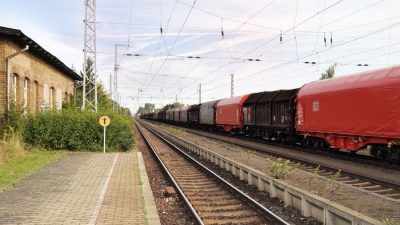 Железнодорожники просят 32 млрд руб. за изъятые в Финляндии и Украине вагоны