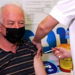 Израильские учёные: Быстрое ослабление действия вакцины от COVID-19 ставит под сомнение необходимость в бустерных дозах