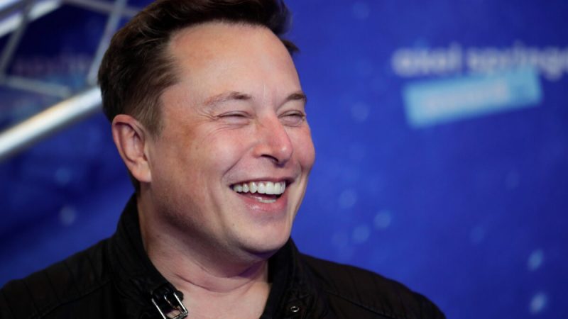Владелец SpaceX и генеральный директор Tesla Илон Маск, 1 декабря 2020 года. (Hannibal Hanschke/AFP via Getty Images) | Epoch Times Россия