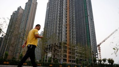 Пекин разрабатывает беспрецедентный план по спасению рухнувшего сектора недвижимости