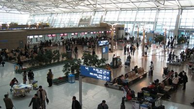 В южнокорейском аэропорту застряли бежавшие от мобилизации россияне