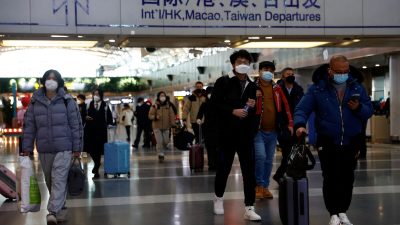 Пекин угрожает «контрмерами» странам которые ввели ограничения для китайских путешественников