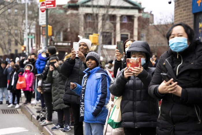 В честь китайского Нового года последователи Фалуньгун провели в Нью-Йорке грандиозный парад