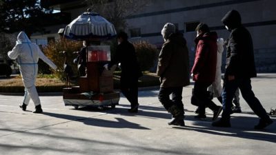 Данные крематориев свидетельствуют, что Китай всё ещё занижает число погибших