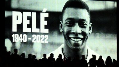 ФИФА призвала переименовать в честь Пеле по стадиону во всех странах мира