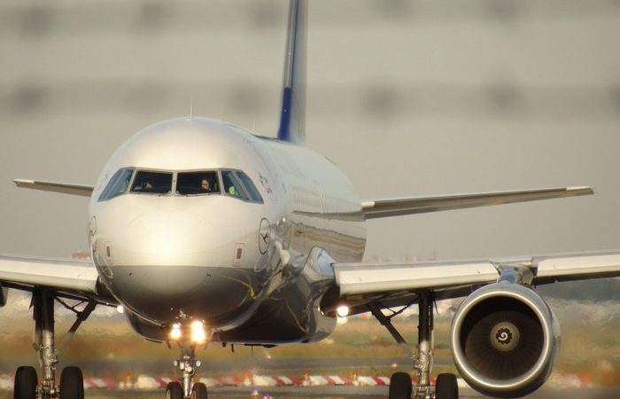 Рейс Azur Air из России в Индию перенаправили в Узбекистан из-за угрозы взрыва Фото: pxhere.com/СС0 | Epoch Times Россия