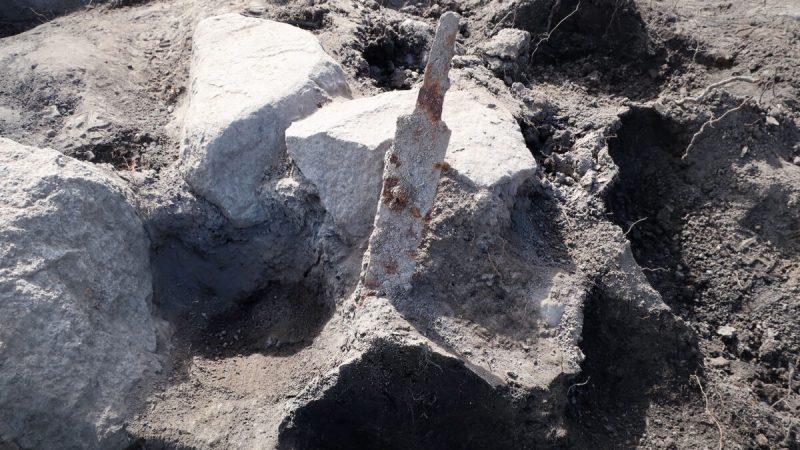 Археологи нашли 2 меча эпохи викингов в 1200-летней могиле в Швеции (Courtesy of The Archaeologists, National Historical Museums) | Epoch Times Россия