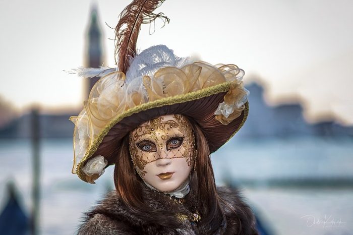 В Венеции открылся карнавал