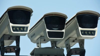 Власти Австралии уберут китайские камеры наблюдения из правительственных учреждений