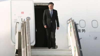 Китай обхаживает африканских лидеров, пытаясь успокоить «тревогу» по поводу задолженности перед Пекином